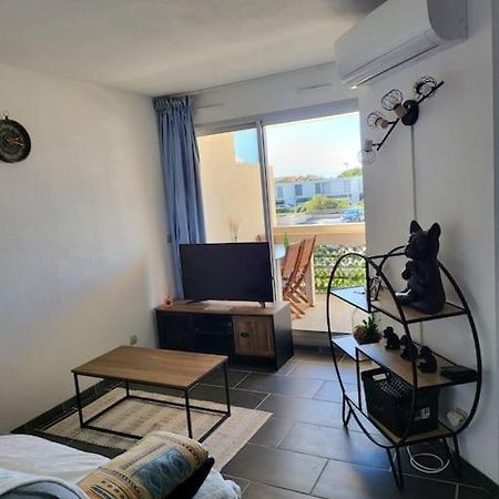 Ferienwohnung Location Les Pieds Dans L'Eau Canet-en-Roussillon Exterior foto