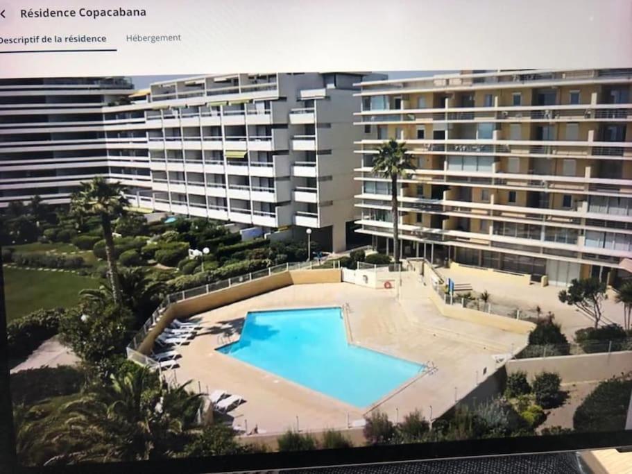 Ferienwohnung Location Les Pieds Dans L'Eau Canet-en-Roussillon Exterior foto